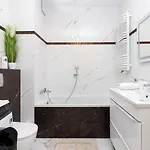 Beaufort Estate By Renters Gdynia
