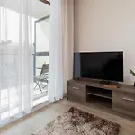 Beaufort Estate By Renters *