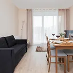 Beaufort Estate By Renters Gdynia