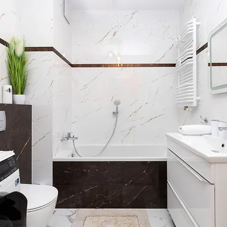 Beaufort Estate By Renters Gdynia