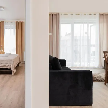 Beaufort Estate By Renters Appartamento Gdynia