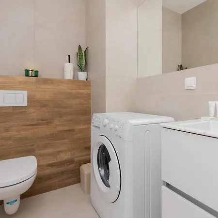 Beaufort Estate By Renters * Gdynia