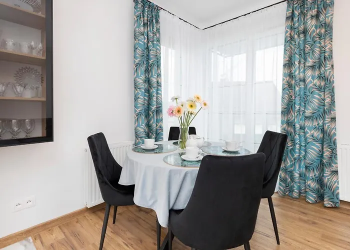 Beaufort Estate By Renters アパート グディニャ